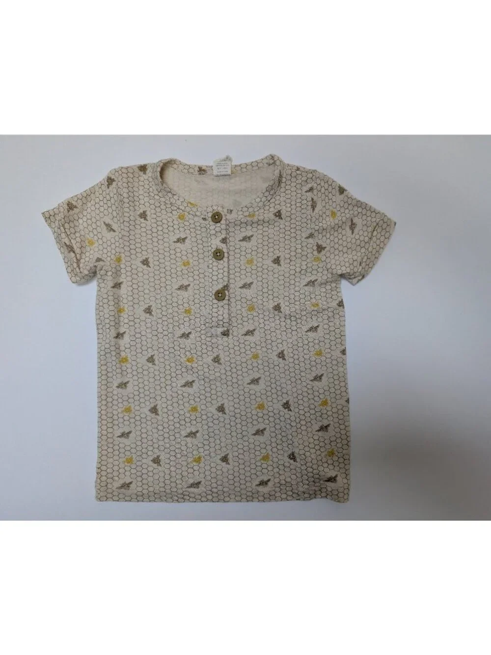 Kate Quinn The Woods Modal Honeycomb Bee Henley Tee 2T Shirt